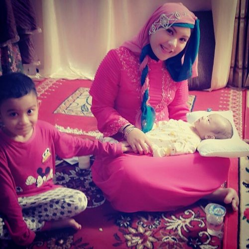 Love kids with no conditions.. Hijab is on my way

#musmagz #hijabers #hijabphotocontest #ScarfMagz #contestshawl #clozetteid #HOTDseries2 #scarfmagz #hotdseries2 #ClozetteID #contesthijabers #instadaily #instamag #fashioneditorial #hijabtutorial #kids #children #love #dailyphoto #dailyhijab #partyhijab #weddingmc #pink #happiness
