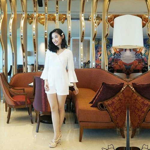 Get the hottest Bell Sleeves @chocochipsboutique
Swing swing & swing wherever you walk :) #ClozetteID #ootd #chocochipsOOTDcompetition 
#me#girl#outfit#aboutalook#likeforlike#like#fashion#look#style#bellsleeves#white