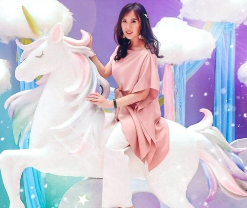 SWIPE UP FOR MORE (PART 2)
UNICORN LAND MOI
like I said before, there are 10 photonspots and dark room. In the 2nd part, I played balls inside the pool, riding a unicorn, and having fun in the dark room.
From 1st June until 14th July 2019 at @mallofindonesia you cna enjoy playing this cute and wonderful Unicorn Land. Hurry up before it ends!!
.
#unicorn #unicornland #MOI #MOIUnicornland
.
.
.
.
.
.
.
#ootd #photooftheday #beautifuldestinations #lookbook #themepark #japan #fashionblogger #outfitoftheday #kulinerjakarta #pastelcolor #jktspot #mainbola # #merrygoround #disneyland #disneysea #ootdblogger #pinkvibes #prettylittlecorner #postthepeople #travel #clozetteid