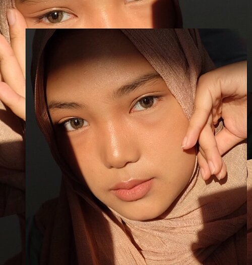 permisii, muka selayar mau lewat 🙈ga nyangka pede banget ngepost muka segede gini, mau bilang makasiii sama @zapcoid 🖤✨& review treatment di @zapcoid udah ada di blog! *link di bio#ZAPPHOTOFACIALGLOW #TEAMPAOLA #zappertamaku #Clozetteid #ZAPXClozetteIdReview #ClozetteidReview #clozettexzap