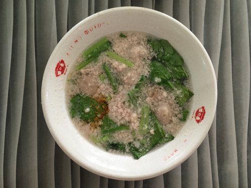 Porky soup of Mie Pangsit Alex, Jelutung, Jambi. 😋
#ClozetteID
#StarClozetter