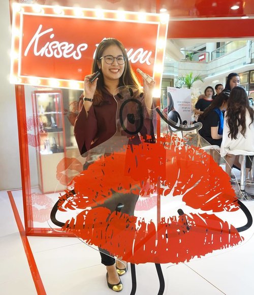 Using @shiseidoid Full Correction Lip Treatment with #RougeRougeKissMe lipstick to get sheer look! 💋
#ShiseidoIDN
#SynchroSkinCushion
#ClozetteID
#StarClozetter