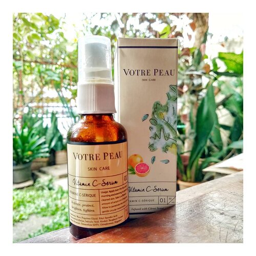 4 Tips How To Choose Vitamin C Serum and Alternatives for Sensitive Skin. Link in bio! #vitamincserum #votrepeau #skincareblogger #igbeautyblogger #kbbvmember #kbbvpost #beautiesquad #beautygoersid #clozetteid