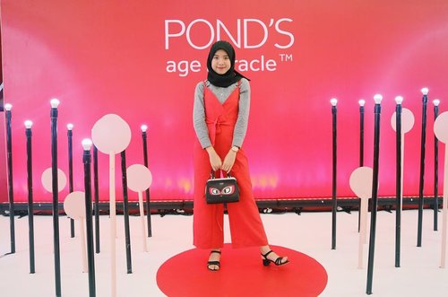 Attending @pondsindonesia x @beautyjournal Event “Find Your Glow on Kartini’s Day”. Thanks for having me! ❤️ #BeautyJournalxPonds #NeverStopGlowing#KartiniMasaKini#clozetteid