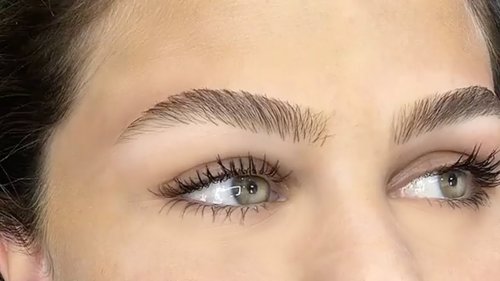 PERFECT BROW - HAIR STROKE TECHNIQUE - YouTube