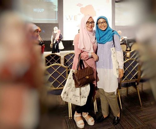 Congratulations on today's fashion show @hijup and thank you for the invitation
#empowerchange 
#indonesianhijabblogger
#Hijup
#clozetteid