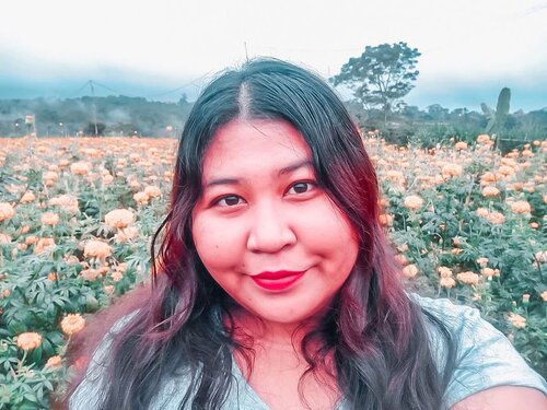 I miss nature so bad. I need vitamin sea. I need the weather in Bedugul. I want to explore more..Definitely will go there. Yah selain ketemu sama teman - teman yang lain juga. 🤣. .#gemitir #gemitirgarden #plussizeootd #plussizestyle #plussizefashion #plussizemodel #plussize #plussizebali #plussizeindonesia #plussizeinpiration #plussizebeauty #bigsizeindo #bigsizebali #bigsizeindonesia #curvywomanindonesia #curvywomanindo #casualstyle #bali #clozetteid #ootdindo #ootdfashion #chicstyle.#vinaootd #ShoxSquad