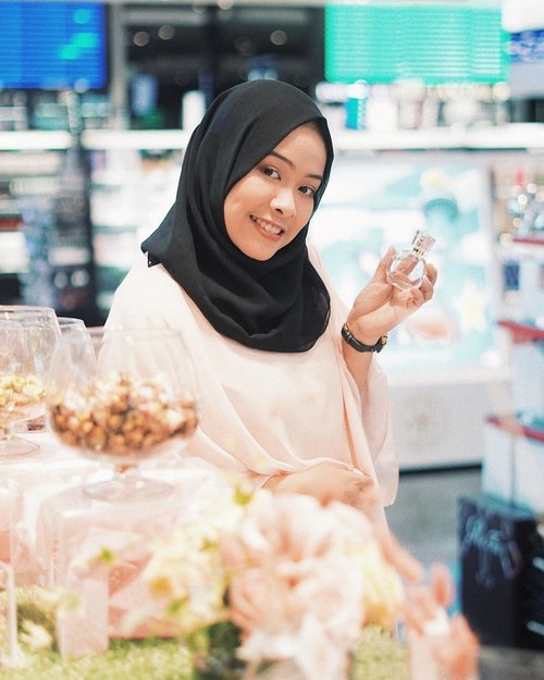 Welcoming the new Molto Eau de Parfume - Luxury Rose by @moltoindonesia & @sephoraidn✨ #RoseForALady #SephoraIDN#ClozetteID