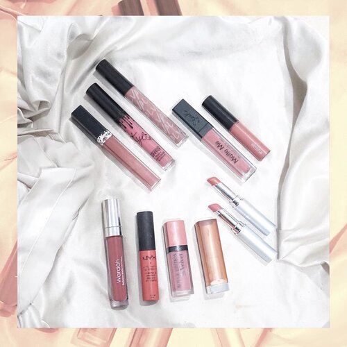 // I cant get enough with pink //
Udah banyak banget yang sering nanyain aku soal lipstick yang biasanya aku pake di instagram, snapgram blog dan lain-lain. Jujur aku (dan semua cewek lainnya) kayaknya gabisa berhenti nyobain nude & pink lipstick gak sih? 
Hm, tapi ini jajaran favoritku sih😂😂😂
1. @diormakeup Rouge Dior Brilliant - 310 Paname
2. @kyliecosmetics Posie K
3. @val.valeriethomas Louisa
4. @sleekmakeup Lip Cream - Birthday Suit
5. @eminacosmetics Creamatte - 02 Fuzzy Wuzzy
6. @wardahbeauty Exclusive Matte Lip Cream - 013 Fruit Punch
7. @nyxcosmetics_indonesia SLMC - Antwerp
8. @bourjois_id - Velvet no. 10 Dont pink of it
9. @maybelline the powder mattes - make me blush
10. @wardahbeauty Intense Matte Lipstick 02 & 03,
How about you? Apa kamu punya kegalauan harian yang sama kayak aku? 😂😂😂 #teammatte atau #teamglossy?
.
#ClozetteID #LipstickAddict #NudeAddict #PinkAddict