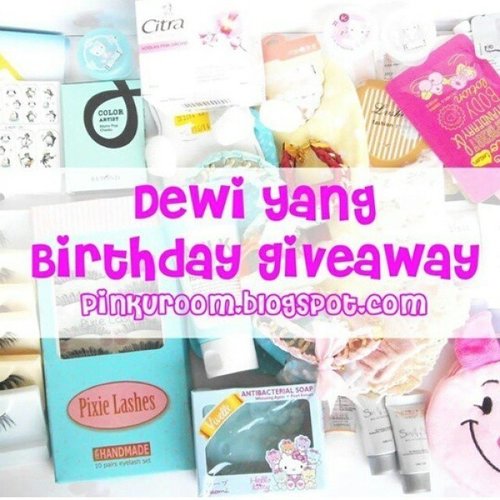 Last day to join my birthday giveaway～
Visit pinkuroom.blogspot.com or Click direct link on my bio to know how to join～♥ Blogger and Non-blogger CAN join ^^
#giveawayid #giveaway #giveawayindonesia #giveawayindo #dewibirthdaygiveaway #pinkuroomgiveaway #makeup #beauty #skincare #beautyblog #clozetteid #clozettedaily