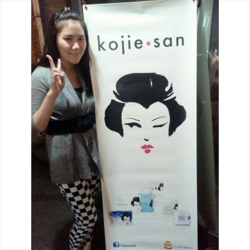I'm here at @kojiesanid event ^^
#kojiesandaretoshine #event #beautyblogger #beautybloggerindonesia #blogger #kojiesan #clozetteid #clozettedaily