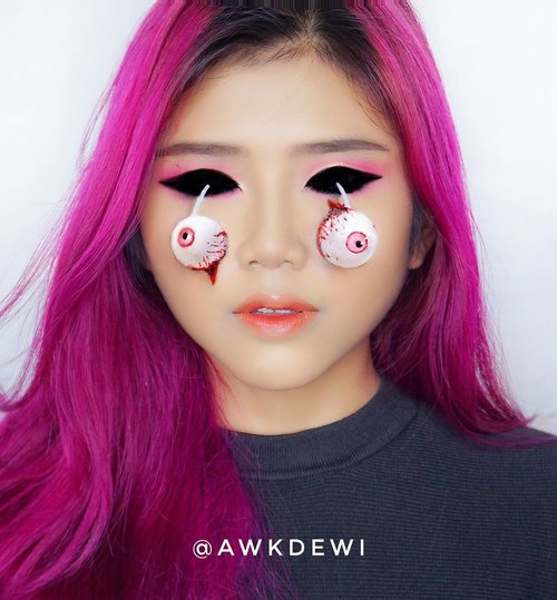 Eye String 👁 Makeup art pertama di tahun 2020✨.Product use: update soon!Inspired by @katieelizabethbutt 💕#indobeautysquad #100daysofmakeup #clozetteid