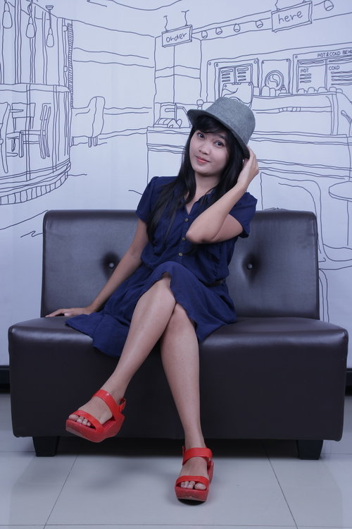 Happy day with my dress and hat,,,,  #VintageLook, #IndosatSnap