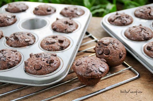 This is my favorite triple chocolate muffins which the recipe already posted on my blog  bit.ly/3chocomuffin 
#sarimeals #food #foodporn #foodie #clozetteid #foodphotographer