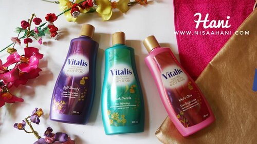 -Mandi Parfum-

Jangan lupa mandi sebelum beraktifitas. Kalo malas mandi, coba pakai @pesonavitalis body wash. Wangi semua, bikin semangat mandi wlpn pagi2 mendung begini. 😍

Cek lebih lengkap di blog www.nisaahani.com ya buat cerita lebih lengkapnya. 💃

#MandiKeharuman #mandiparfum #bodywash #clozetteid #beauty #fragrance #l4l❤️ #likeit #likesreturned #l4likes