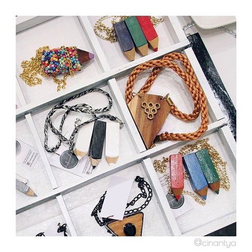 Everything from @rolemodel.id is sooooooo cute! You CAN NOT pick just one! 😱😱😱
.
.
#clozetteID #starclozetter #fashionstylist #productstylist #stylist #instadaily #photooftheday #ootd #iphonesia #ootdindo #fashiondiaries #fashion #fashionstyle #instafashion #photoshoot #fashionphoto #accessories #cute #instastyle #style #blogger #indonesianblogger #fashionblog #fashionblogger #bloggerindonesia #fashionista #fashiongram #fashionpost #beautyblogger