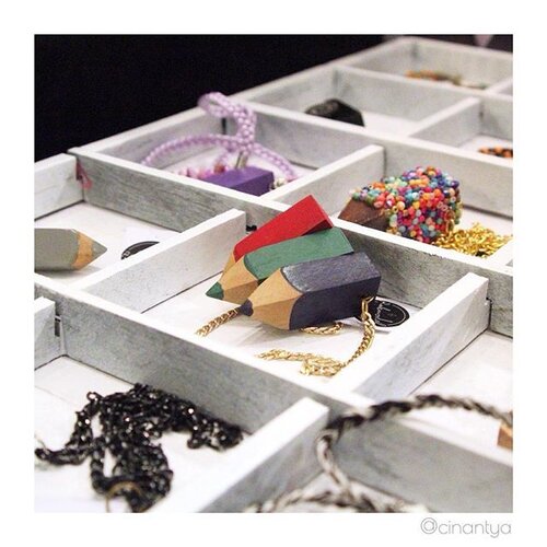 Very cute pencil necklace from @rolemodel.id .

#clozetteID #starclozetter #fashionstylist #productstylist #stylist #instadaily #photooftheday #ootd #iphonesia #ootdindo #fashiondiaries #fashion #fashionstyle #instafashion #photoshoot #fashionphoto #photography #mode #instastyle #style #instaoutfit #blogger #indonesianblogger #fashionblog #fashionblogger #bloggerindonesia #fashionista #fashiongram #fashionpost #beautyblogger