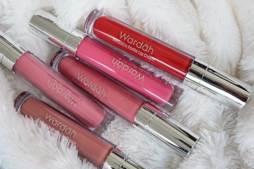 💄💄💄💄💄 @wardahbeauty  Exclusive Matte Lip Cream no.07-11,  yang paling recommended no.11 👌 I sweaaaar... Warna nude-nya sesuatu banget ahahaha! #wardahexclusivemattelipcream #wardahbeauty #nosponsored #bloggerbabes #clozetteid #clozettedaily #lips #lipstickaddict #lipstick #mattelips
