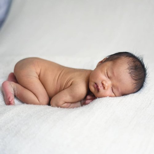 Kai's life activities:sleepeatpoop....#newborn #newbornphotography #newbornphoto #babyblog #clozetteid