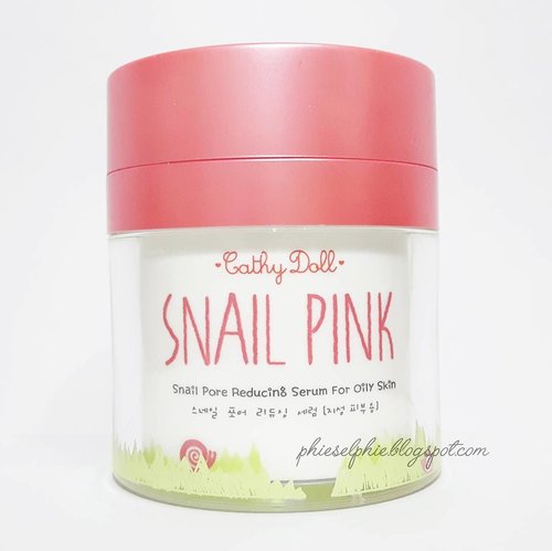 Cathy Doll Snail Pink dari @cathydollindonesia review udah ada di blog 😄🍀tinyurl.com/CathySnailPink🍀Kemaren udah bahas yang Sunscreen Magic Cream, sekarang bahas serumnya.So far suka karena bisa mudarin bekas jerawat ❤Full review di blog yaah!#cathydollbloggercontest#cathydoll #cathydollbeautyblogger #beautyblogger #blogger #clozetteid #face #snailpink