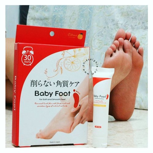 Trying this Baby Foot and currently writing the result!
I have no serious feet problem but my heels feel thick of dead skin cell, so this mask come to the rescue.
Thank you @babyfootid and @beautyjournal for this rare opportunity!
Stay tune for my update on #phieselphiedotcom for the exfoliation process!
And GOOD NEWS for my beloved readers and followers, you can try this product too by using my voucher code SYLVIASBNxBABYFOOT20 to get extra 20% discount on checkout!
.
.
.
#blogger #beautyblogger #clozetteid #indonesiablogger #indonesiabeautyblogger #beautybloggerindonesia #bloggerindonesia #beautybloggerid #sbybeautyblogger #surabayabeautyblogger #beautybloggersurabaya #bloggersurabaya #surabayablogger #sbyblogger #bloggerceria #beautyreview #bloggerperempuan #sociollablogger #sociollabloggernetwork #sociollabloggercommunity