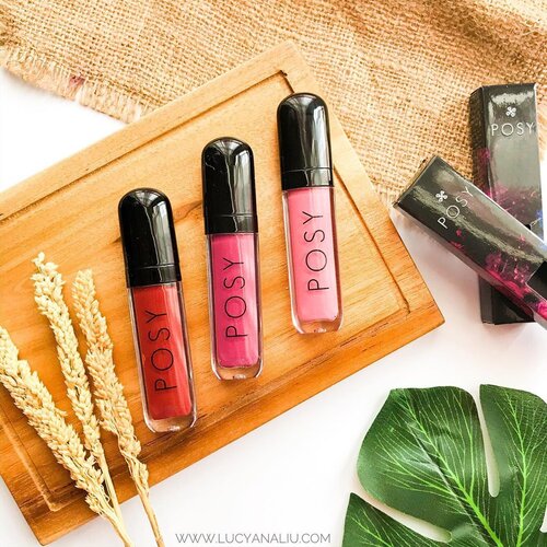 Kalau liat kemasan ini tanpa kelihatan brandnya, pasti tetap tau kalau ini lip creamnya @posybeauty.id .
.
Kemasannya unik banget, rada pipih, gampang di bawa2 bahkan bisa di taruh di kantong 😂
.
Warnanya bagus2 banget, kalian bisa liat swatches dan review lengkapnya di blog aku ya, linknya di bio ☺️
.
#lemoninfluencer 
#indonesiabeautyblogger #beautybloggerindonesia #lucyliublog #beautiesquad #kbbvmember #sociollabloggernetwork #beautyblogger #clozetteid #charisceleb #bunnyneedsmakeup #lemoninfluencer  #bloggermafia #beautiesquad #beautybloggerid #bvloggerid #ivgbeauty #bloggerceria #sbybeautyblogger #beautychanellid #indobeautysquad #setterspace #beautygoersid #beautynesiamember #bloggerperempuan #femalebloggers #itsbeautycommunity #beautyranger #beautybloggersamarinda #bloggersamarinda #beautyzoneborneo #lemonsquad