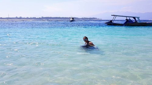 Happy saturday babes!😘😘😘😘😘😘💕💕💕
.
.
.
.
.
.
.
.
.
#khansamandatraveldiary #clozetteid #clozetteambassador #beautynesiamember #travelblogger #travel #lomboktrip #lombok #gilitrawangan #giliisland #beach #beautifuldestinations #sea #explorelombok #exploreindonesia #girls #vacation #l4l #like4like #likeforlike #trocolikes #sgdv #sigodevolta #sgv #tflers