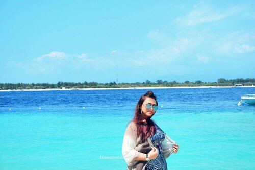 Im in love with this exotic island!!! 💕💕 Bener bener bagusss.. Dan gili trawangan is the bestttt place to visit i swear!! I will be back soon, my dear lombok! 💖

#khansamandatraveldiary #khansamanda #clozetteid #clozetteambassador #beautynesiamember #travel #lombok #gilitrawangan #giliisland #beautifuldestinations #explorelombok #exploreindonesia #travelblogger #beautyblogger #youtuber #youtuberindonesia  #plussize #beach #gilitrawangan #lombok #lomboktrip #explorelombok #exploreindonesia #beautifuldestinations #indonesia #plussizemodel #backpacker