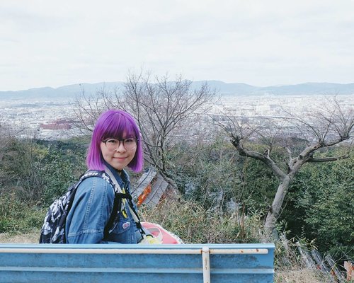 Greetings from the top of Kyoto! 🐙 Well, I'm on my bed rn tho 😭
.
.
.
#clozetteid #japanloverme #ggrep #travelblogger #japantravel #explorekyoto #kyoto #japan #travelblog #fashionblogger #fushimiinari #travel #femmetravel #traveler #femaletraveler #solotravel #wanderlust #exploretheglobe #theglobewanderer #여행 #여행스타그램 #여행자 #인스타여행 #일본여행 #여행블로거 #파워블로거