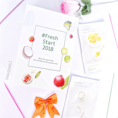 [NEW POST IS UP!] Kalian udah cobain masker terbarunya Innisfree yang My Real Squeeze Mask belum? Masker ini terbuat dari 100% bahan cellulose dan dibuat dengan teknik Cold-Brew-Squeeze, kira kira teknik apakah itu? Dan berapa harga nya? Beli dimana? Varian nya apa aja? .
.
.
Baca review semua variant My Real Squeeze Mask nya Innisfree di 👉🏻 https://www.beautyasti1.com/2018/02/innisfree-my-real-squeeze-mask-all-variants-review.html atau klik link yang ada di bio 🌍
.
.
.
#clozetteid #innisfree #innisfriends #freshstart2018 #innisfreefriends #innisfreeindonesia #myrealsqueezemask #masker #flatlay