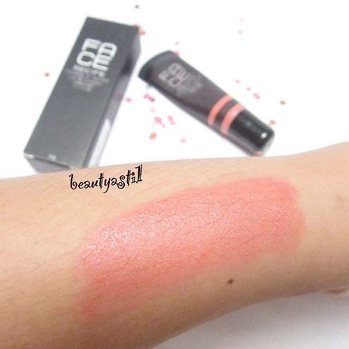 So, do you like the color of this lipgloss? You can use this product as a blusher too.. Read the full review on ==> http://www.beautyasti1.com/2015/09/face-recipe-marble-glow-lip-and-cheek.html LINK IS ON MY BIO || #clozetteid #flatlay #love #likes #colors #facerecipe #lipandcheek #copiabeauty #lipgloss #lips #lipstick #makeup #beauty #cosmetics #review #new #tbt #blogger #beautyblogger #potd #marble #glow #instadaily #picoftheday #photooftheday #photo #instagood #orange