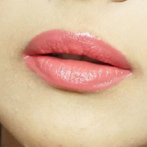 😘💋💋 Have a great #thursDAY beauty fellas~ 
Tomorrow!! 💄💄 I will publish this #lipfie on my blog 👉 www.beautyasti1.com 
#clozetteid #starclozetter #lips #lipstick #nude #potd #fotd #photooftheday #picoftheday #like4like #followme #follow #like #love #cremedelacreme #new #beauty #makeup #cosmetics #pink #happy #beautyreview #beautyblogger #comingsoon #swatch