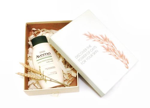 One of favourite skincare that I got from @beautynesia.id Beauty Soiree 3.0 is @aveeno_id Body Wash
.
.
This body wash smells really good and awesome on my sensitive skin.. 💕
Afterwards, my skin feels very soft and moisturized.. .
.
No wonder, Aveeno is No.1 Bestseller in USA.. 😍
.
.
.
.
.
#AveenoSkinJourney #AveenoID #AveenoReview #review #MeisUniqueBlog #beautynesia #skincare
#clozetteID #clozetteDaily