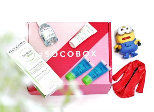 Unboxing my 2nd Socobox from @sociolla @Beautyjournal X @Bioderma_Indonesia.. .
.
I got Bioderma Sebium Global Intensive Purrifying Care, Sebium foaming gel, Sebium H2O Micellar Water, and Sebium Pore Refiner..
.
.
Complete review will be UP on #MeisUniqueBlog (www.uniqueblogofmei.com) and Soco.id
.
.
Uniquesss, do you want to get this cute beauty box? 
Sign up on Soco.id (https://soco.id), and complete your beauty profile..
Don't forget to follow me on Soco.. 😊
Find my profile by this link: soco.id/Meiliyana_11
.
.
Fyi, you can also buy these products on www.sociolla.com 😍
.
Use my voucher code: SBNLAZD7 to get Rp 50.000 off (for min purchase of Rp 250.000) 😃
.
.
.
.
.
.
#sociollabloggers #SBN #ClozetteID #acneprone #skincare #skincarejunkie #bloggerjkt #SocoID #review #SocoBox #SocoboxXBioderma