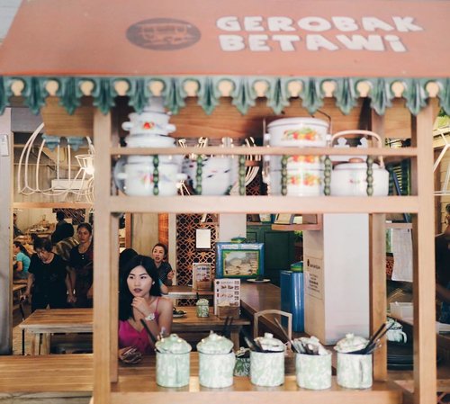 Throwback when visiting @gerobakbetawi Sunter for lunch.. I liked the atmosphere there, food and the service ❤️ #gerobakbetawisunter ㅤㅤ
ㅤㅤ
ㅤㅤ
ㅤㅤ
ㅤㅤ
ㅤㅤ
ㅤㅤㅤㅤ
ㅤㅤ
ㅤㅤ
ㅤㅤ
ㅤㅤ
ㅤㅤ
ㅤㅤ
ㅤㅤ
ㅤㅤ
ㅤㅤ
ㅤㅤ
ㅤㅤ
ㅤㅤ
ㅤㅤ
ㅤㅤ
ㅤㅤ
ㅤㅤ
ㅤㅤ
ㅤㅤ
ㅤㅤ
ㅤㅤ
ㅤㅤ
ㅤㅤ
ㅤㅤ
ㅤㅤ
ㅤㅤ
#instafood #foodphotography #flatlays #flatlay #foodies #clozetteid #beautyblogger #indonesianfemaleblogger #beautyjunkie #makeupjunkie #makeupaddict  #endorse #endorsements #indobeautygram #indonesianblogger #Indonesianfemalebloggers #indonesianfashionblogger #indonesianyoutuber #beautyenthusiast #beautybloggerindonesia  #femaleblogger #betawifood #foodporn #foodphotography #instafood