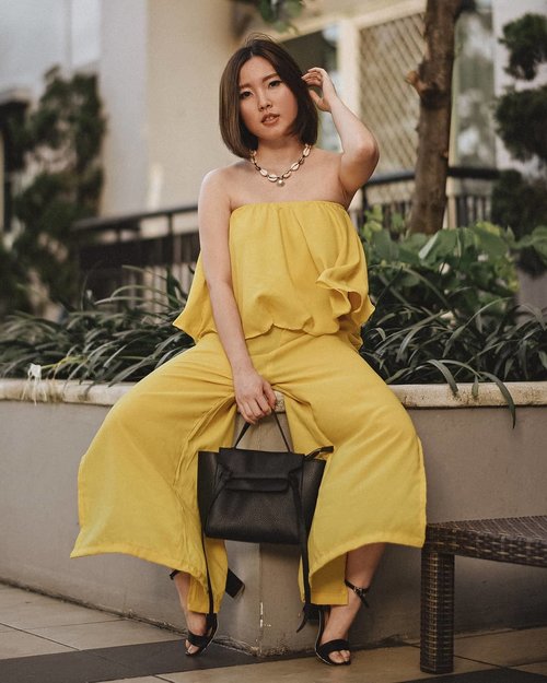 Sunny side 🍳| 📷@samseiteJumpsuit : @tutulophAccessories : @cora.collective Kauri NecklaceBag : @lezel_id Kylie in Black.....#beauty #love #beautiful #fashion #photooftheday #style #instagood #girl #like #follow #photography #nature #fashionnova #lifestyle #fashionblogger  #fashionblog #outfit #outfitideas #clozetteid #outfitoftheday #model #happy #picoftheday #ootd