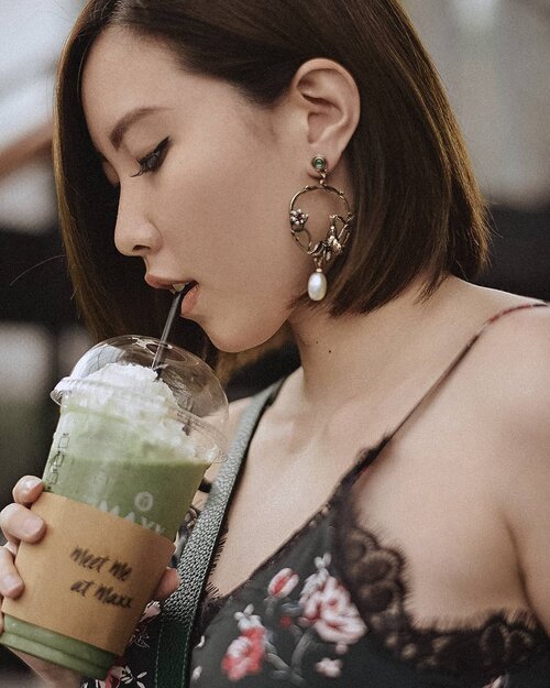 i love you so matcha 💚 LISA earring is @cora.collective.....#beauty #love #beautiful #fashion #photooftheday #style #instagood #girl #lookbook #lookbooklookbook #outfitinspo #accessories #photography #life #instagram #makeup #food #art #photo #fashionblog #lifestle #lifestyleblog #picoftheday #clozetteid