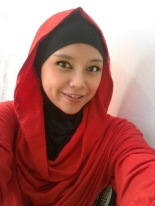 red hot hijab #AcerLiquidJade