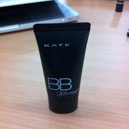 #Kate #bbcream akhirnya di tangannn! Beli shade OC-C dan OC-B.