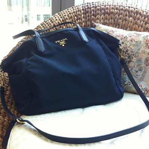 Bag of the day : Prada Navy Blue