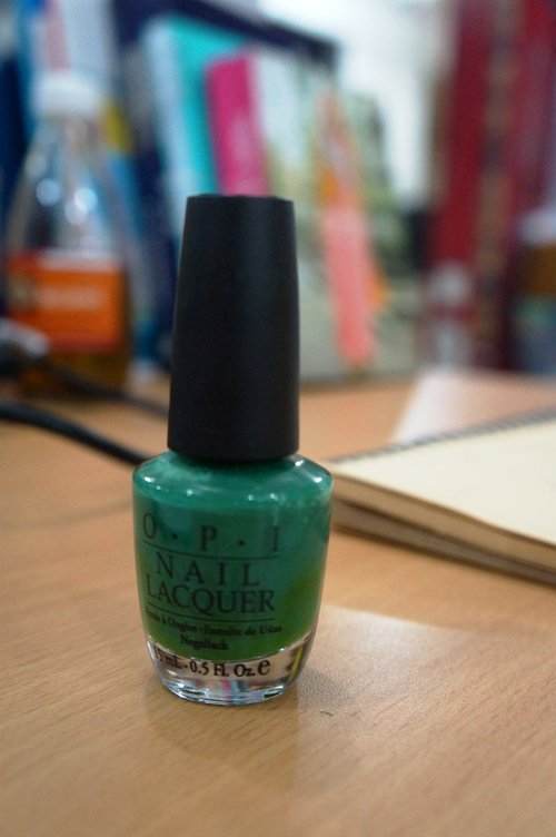 Jade is the New Black OPI from #FDGarageSale 25k saja :)