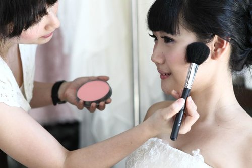 Bali 2012. Makeup by Lona Makeup.