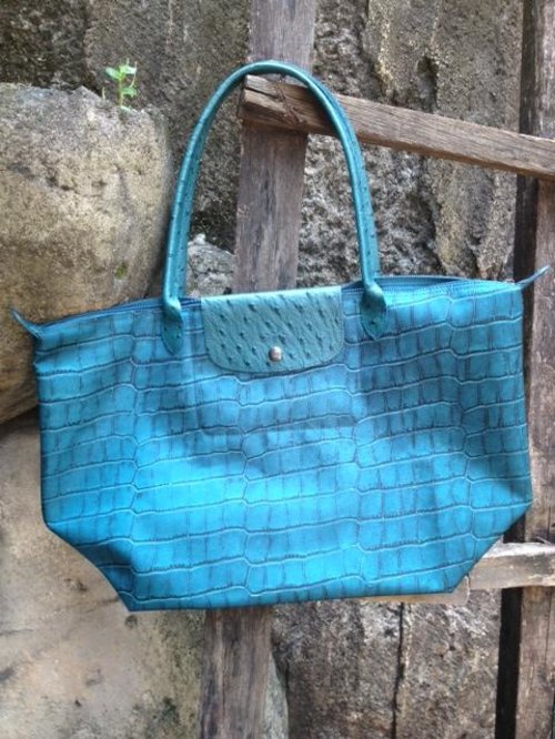 Blue croco in my fave size large long handle