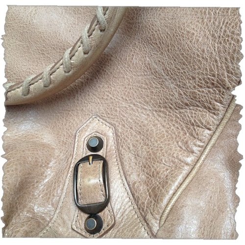yummy leather..... #balenciaga #sunday #seigle #nude #leather #bagdiaries