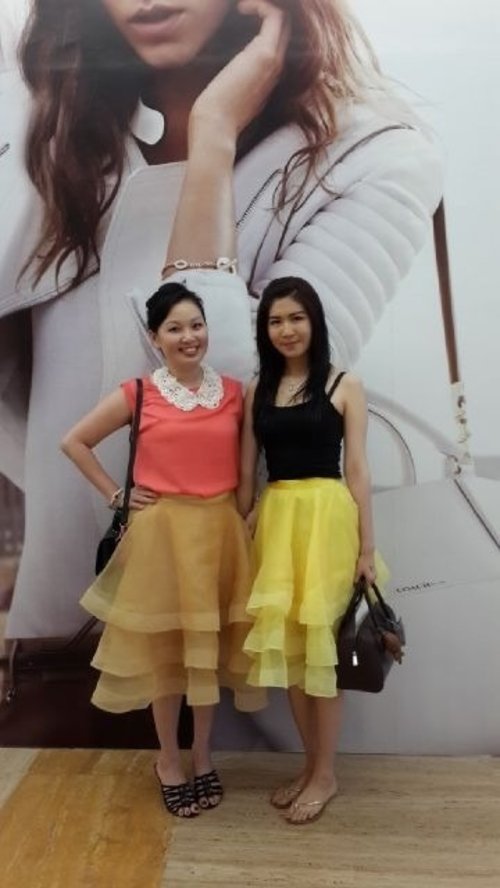 Dress code-ing wif sister in law soon to be
