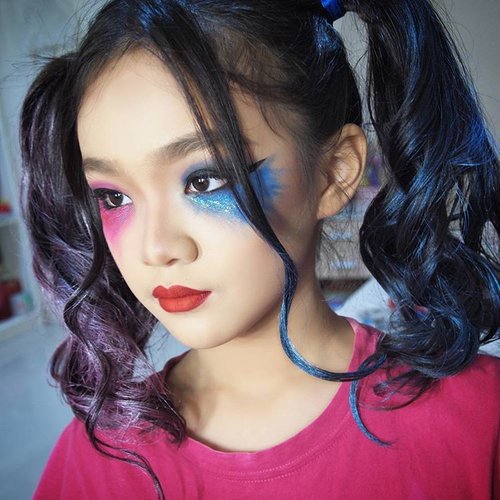 Harley Quinn makeup for @nicole.faith.aiko 
Makeup and HairDo by @shelleymuc 
#nolashesmakeup #nofalsies #nofakelashes #facepaint #facepaintsurabaya #harleyquinn #suicidésquad #harleyquinnmakeup #makeup #beauty #shelleymuc #surabaya #makeupartist #mua #shelleymakeupcreation #beforeafter #clozetteID #makeover #muasurabaya #muaindonesia #hairdo #fashion #fashionmakeup #halloween #halloweenmakeup #glammakeup #makeupartistsurabaya #surabayamakeupartist