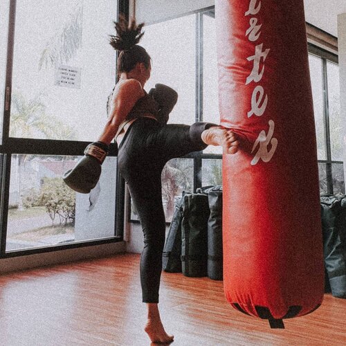 Friday is time to beast! It's Muaythai day!Proud student of @putusanjaya 😁