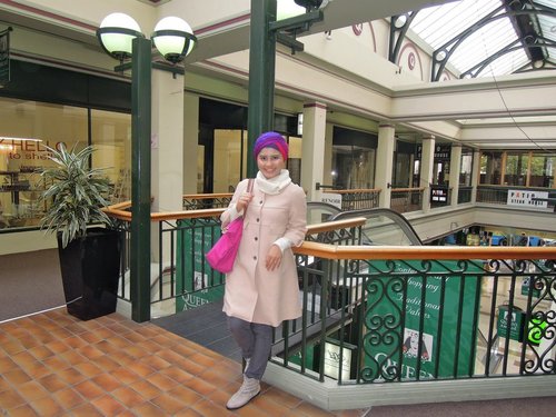 Windy Aucklaaand made me wore 3 layers stuffs, and still got cold, awww..