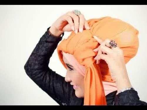 Hijab Tutorial 2014 - Tutorial Hijab Paris Segi Empat Modern Yang Simple - YouTube #HijabTutorialDianPelangi