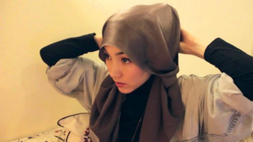 ALL IN LIGHT a tutorial - YouTube  #HijabTutorialHanaTajima